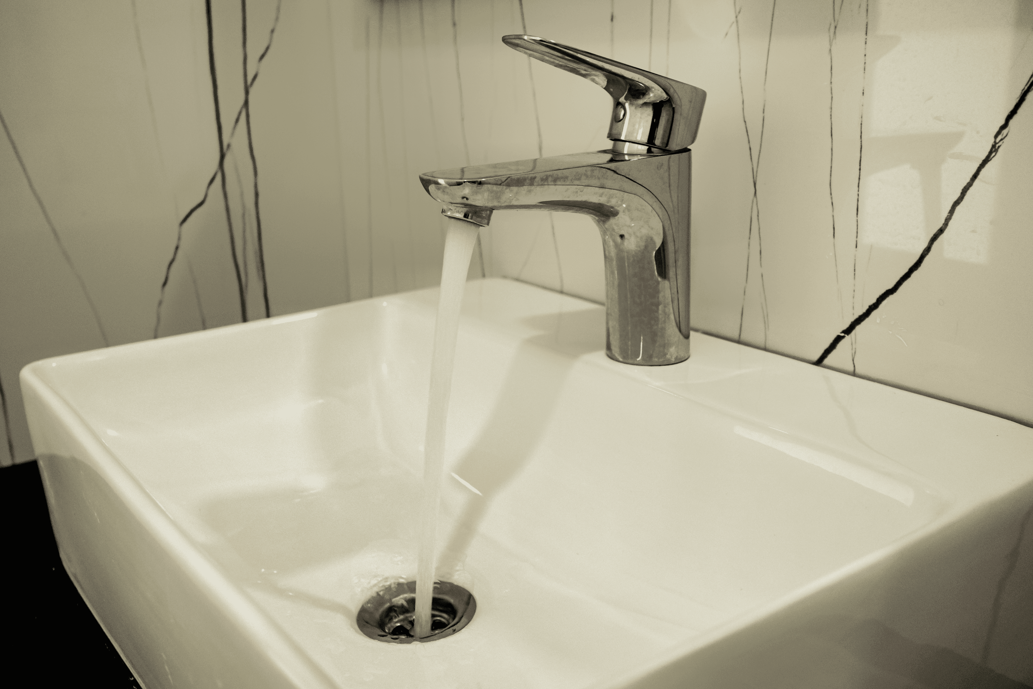 Modern bathroom